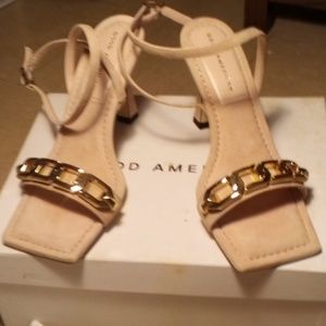 Good American Pale Pink Suede Heels